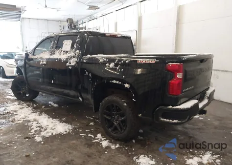 2024 Chevrolet Silverado 1500 4Wd Short Bed Custom Trail Boss z USA, uszkodzony, nr VIN 3GCUDCED8RG237296